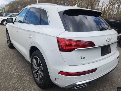 Used 2023 Audi Q5 2.0T Premium w/ Convenience Package AWD/4WD image 3