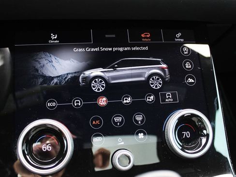 Used 2020 Land Rover Range Rover Evoque S AWD/4WD image 27