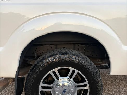 Used 2015 Ford F250 Platinum AWD/4WD image 51