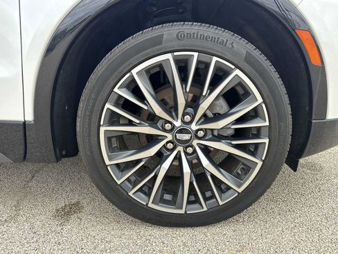 Certified 2024 Cadillac XT4 Sport AWD/4WD image 34