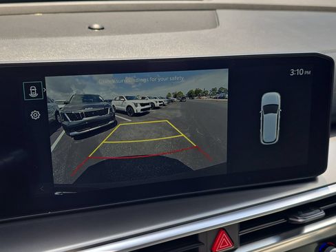 New 2026 Kia Sorento EX FWD image 24