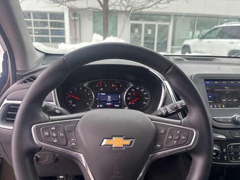 Used 2023 Chevrolet Equinox LT AWD/4WD image 21