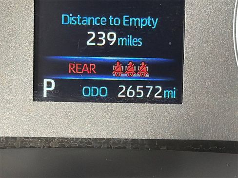 Used 2025 Toyota Corolla LE image 27