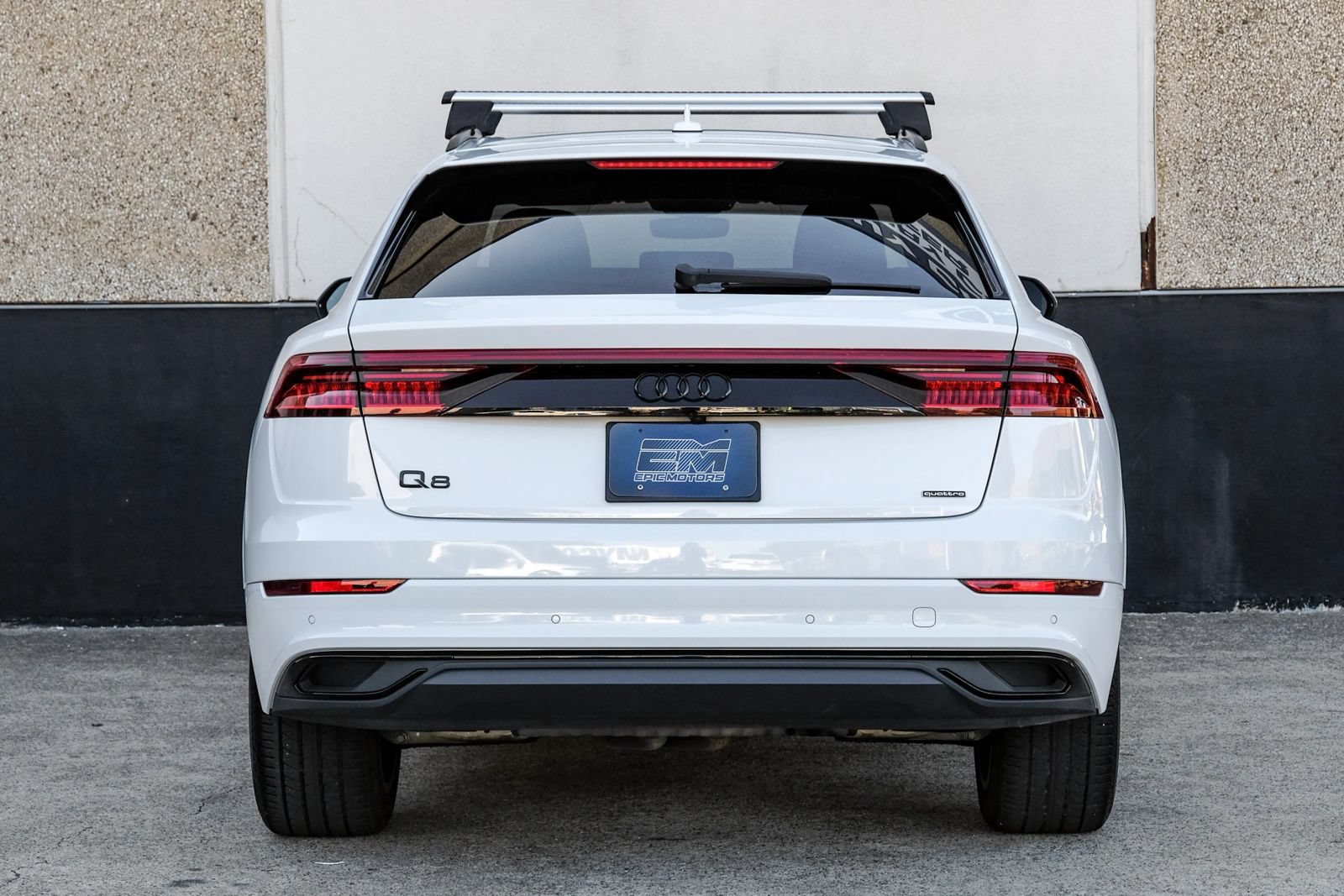 Used 2023 Audi Q8 Premium w/ Convenience Package AWD/4WD image 9