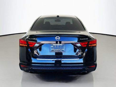 Used 2021 Nissan Altima 2.5 Platinum AWD/4WD image 6