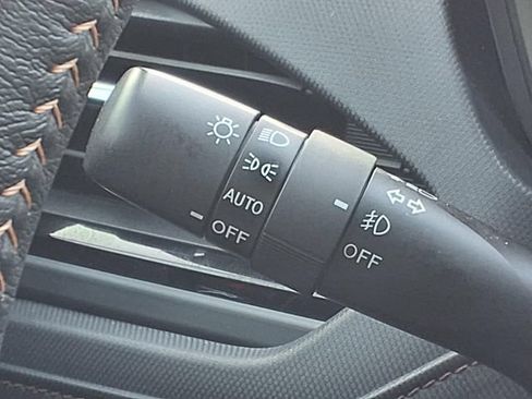 Certified 2025 Subaru Forester Touring AWD/4WD image 14