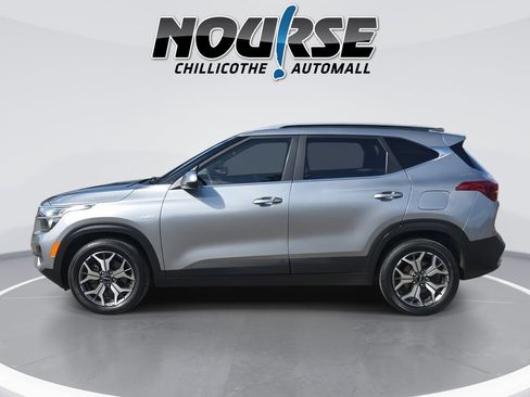 Used 2023 Kia Seltos EX AWD/4WD image 5