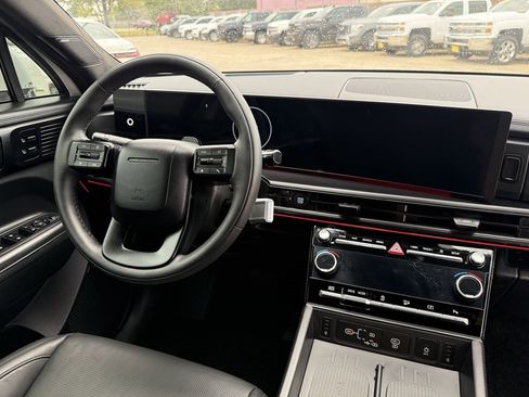 Used 2025 Hyundai Santa Fe Calligraphy image 14