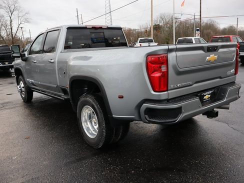 New 2026 Chevrolet Silverado 3500 High Country w/ Technology Package image 26