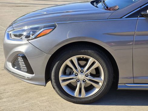 Used 2018 Hyundai Sonata Sport w/ Cargo Package FWD image 6