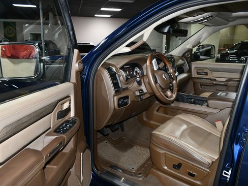 Used 2021 RAM 3500 Limited AWD/4WD image 45