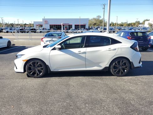 Used 2019 Honda Civic Sport Touring image 7