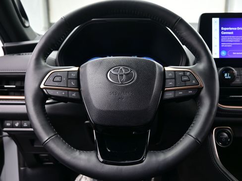 Used 2025 Toyota Grand Highlander MAX Platinum image 25