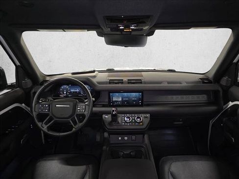Used 2024 Land Rover Defender 110 X-Dynamic SE AWD/4WD image 9