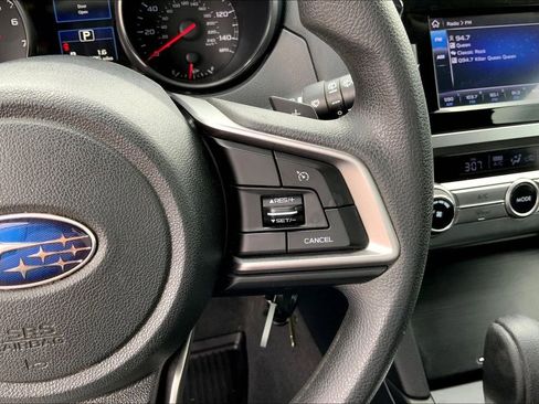 Used 2018 Subaru Outback 2.5i AWD/4WD image 11