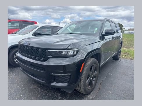 Used 2023 Jeep Grand Cherokee L Limited w/ Luxury Tech Group II AWD/4WD image 1
