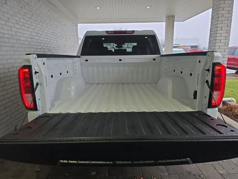 New 2026 GMC Sierra 1500 Elevation image 28