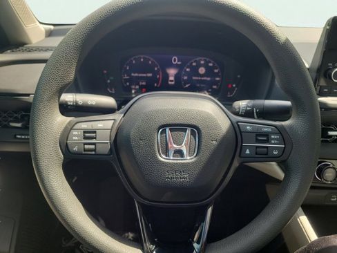 Used 2024 Honda Accord EX image 23