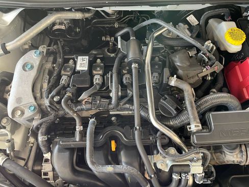 Used 2025 Nissan Sentra S image 30