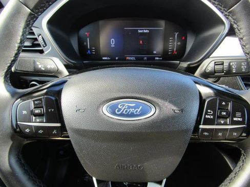 Used 2023 Ford Escape Active image 15