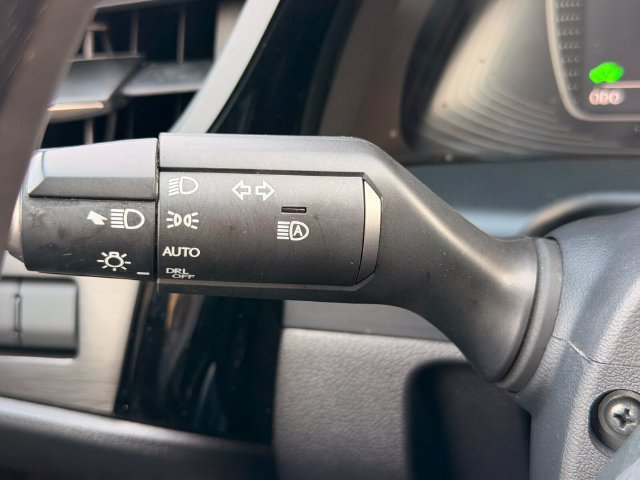 Certified 2023 Lexus ES 300h w/ Accessory Package (Z1) FWD image 18