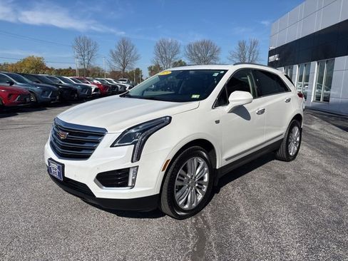 Used 2019 Cadillac XT5 Premium Luxury image 3