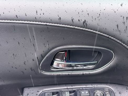 Used 2019 Honda HR-V EX-L image 11