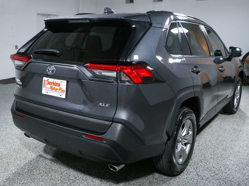 Used 2023 Toyota RAV4 XLE w/ Convenience Package FWD image 7