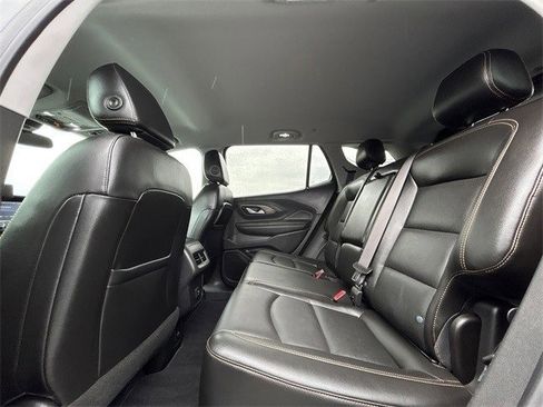 Used 2021 GMC Terrain SLT image 12