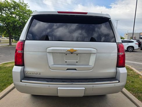 Used 2015 Chevrolet Tahoe LTZ AWD/4WD image 6