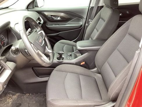 Used 2023 GMC Terrain SLE w/ Driver Convenience Package image 26