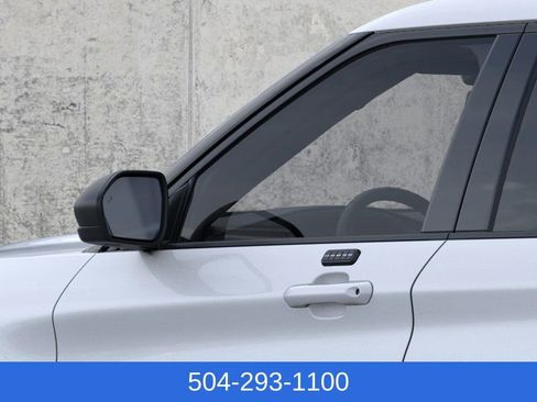 New 2026 Ford Explorer Active RWD image 22