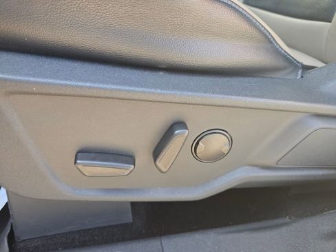 Used 2022 Ford Bronco Wildtrak image 19