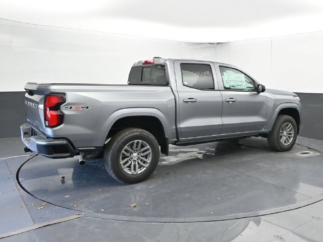New 2026 Chevrolet Colorado LT w/ LT Convenience Package AWD/4WD image 2