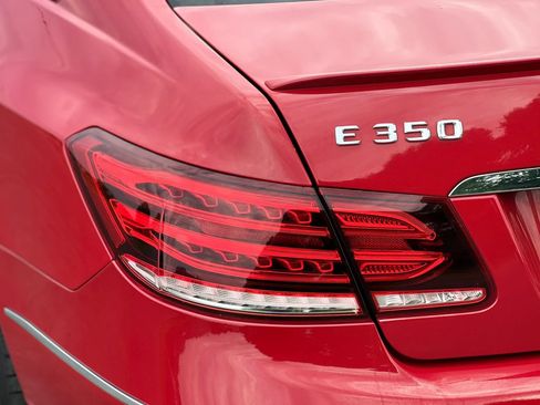 Used 2014 Mercedes-Benz E 350 4MATIC Coupe image 11