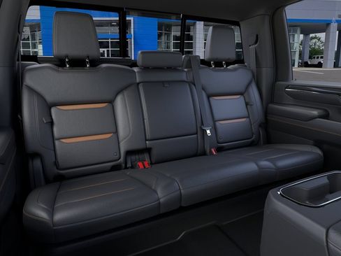 New 2026 GMC Sierra 2500 AT4 w/ AT4 Premium Plus Package AWD/4WD image 18