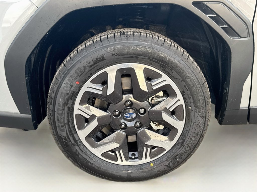 Used 2026 Subaru Forester Premium AWD/4WD image 40