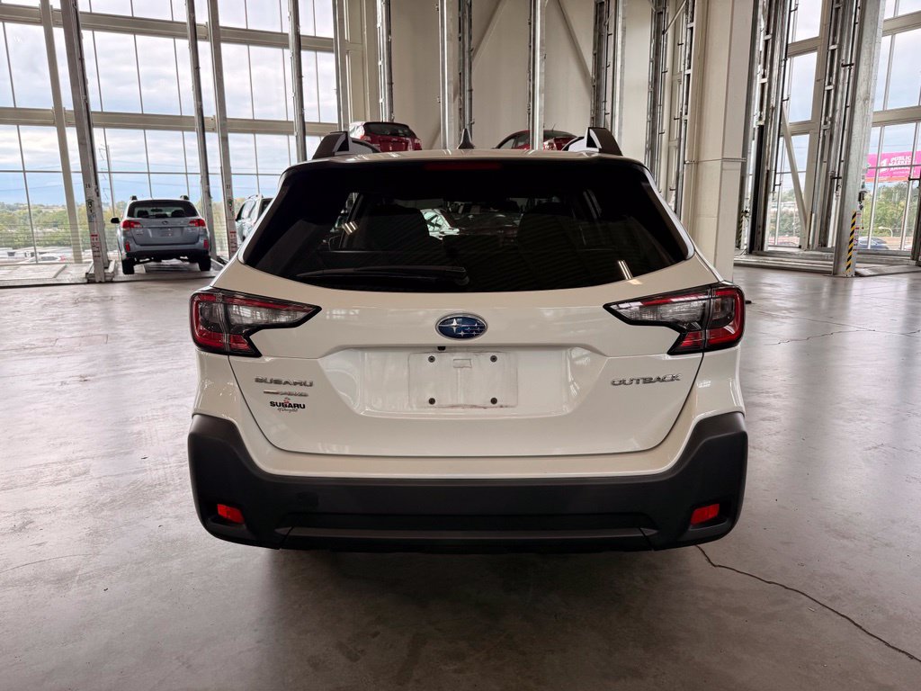 Certified 2024 Subaru Outback Premium AWD/4WD image 4