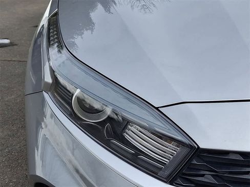 Used 2023 Kia Forte LXS w/ LXS Technology Package image 27