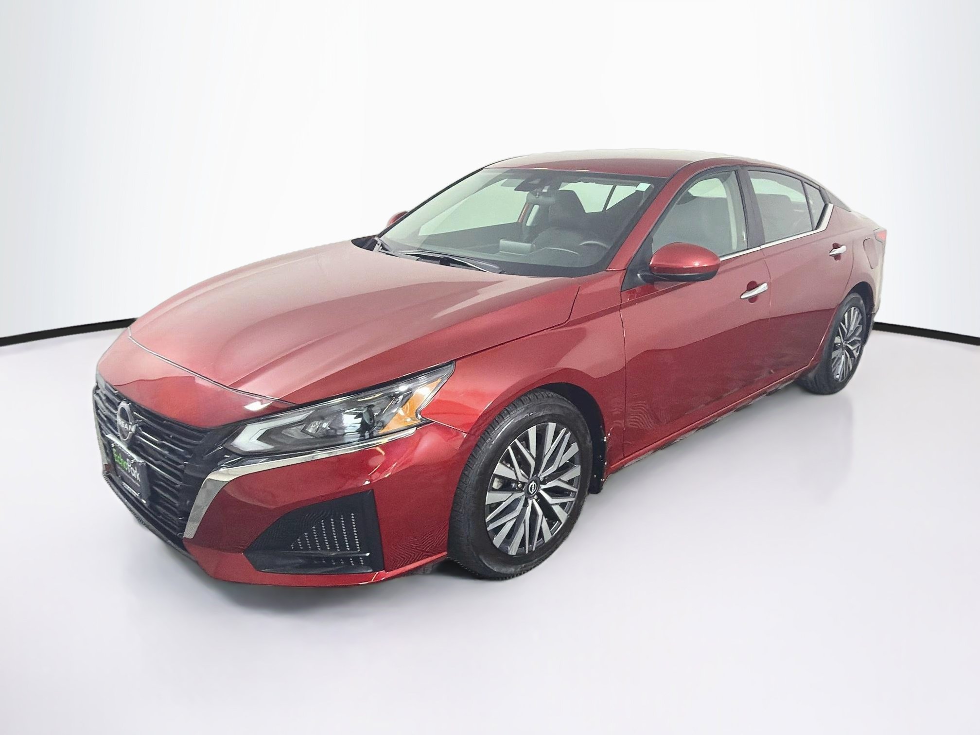 Used 2023 Nissan Altima 2.5 SV FWD image 3
