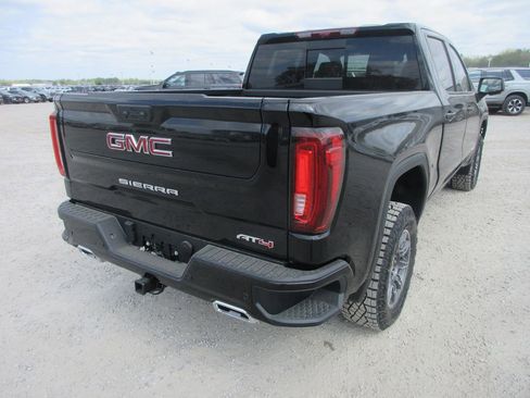 New 2026 GMC Sierra 1500 AT4 w/ AT4 Premium Package image 5
