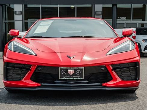 Used 2023 Chevrolet Corvette Stingray Preferred Cpe RWD image 2