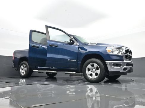 Used 2023 RAM 1500 Big Horn AWD/4WD image 30