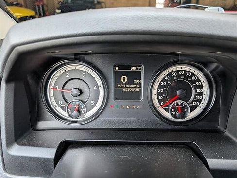 Used 2015 RAM 1500 Classic SLT w/ Remote Start & Security Group AWD/4WD image 22