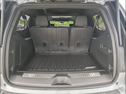 New 2026 GMC Yukon XL Denali w/ Advanced Technology Package AWD/4WD image 17