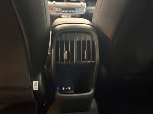 Used 2025 Hyundai Kona SEL image 24