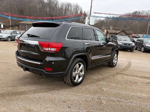 Used 2013 Jeep Grand Cherokee Overland AWD/4WD image 15