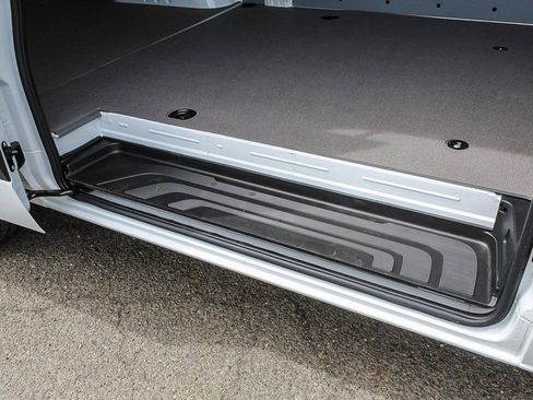 Used 2024 Mercedes-Benz Sprinter 144 Cargo image 21