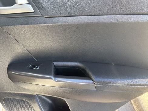 Used 2021 Kia Sportage LX image 35