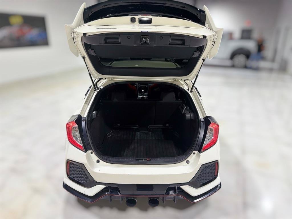 Used 2019 Honda Civic Type R image 11